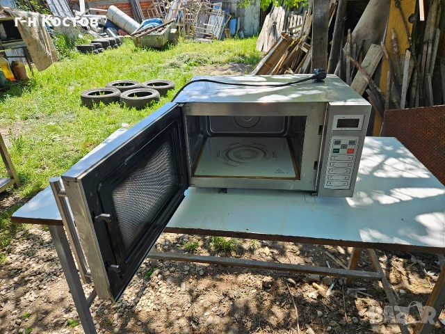 Микровълнова Фурна Професионална 1.500 W. Германия , снимка 2 - Обзавеждане на кухня - 54441518