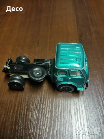 МАЗ метален руски камион 1/43, снимка 5 - Колекции - 55670471