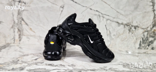Nike Нови Черни Маратонки Найк 36-45 Номер с Кутия , снимка 3 - Маратонки - 54376957