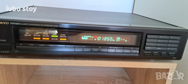 Тунер Onkyo integra T 407