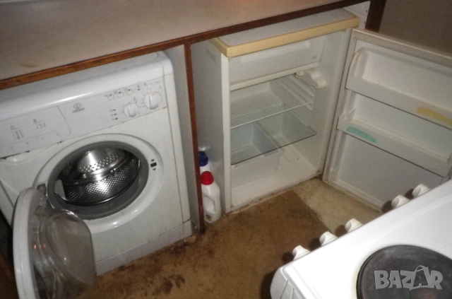 Продавам хладилник „Zanussi“ 150 литра