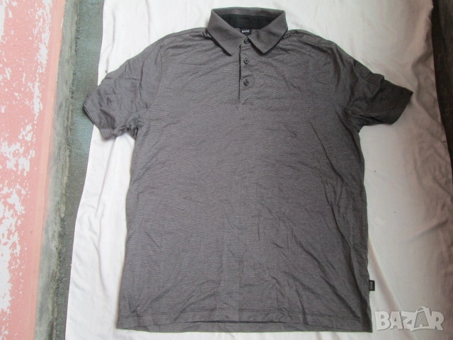 HUGO BOSS мъжка тениска размер XL.