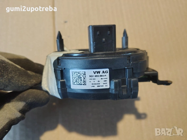 Лентов Кабел Ъгъл Завиване 5Q1953569H Volkswagen Passat B9 1.5 eTSI 150кс 2024г Бензин Комби, снимка 2 - Части - 54884741