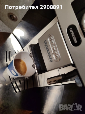 Кафе автомат delonghi perfecta , снимка 2 - Кафемашини - 54385460