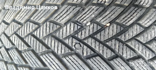 зимни гуми 175 65 14 почти нови, снимка 2 - Гуми и джанти - 55655863