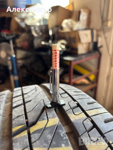 Всесезонни гуми МОМО 225/65/17 - 7 м.м., снимка 5 - Гуми и джанти - 54133955