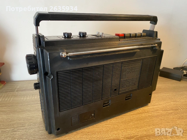 Радиокасетофон Sanyo М2444 - за части, снимка 4 - Радиокасетофони, транзистори - 54606169