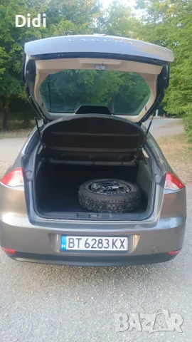 Renault III 1.6 16V, снимка 7 - Автомобили и джипове - 55577819