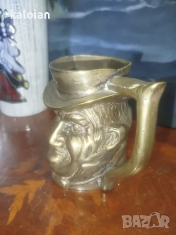 Винтидж фигурална халба от масивен месинг, известна в традицията като „Toby Jug“ или „Toby Mug“, снимка 4 - Антикварни и старинни предмети - 55645730