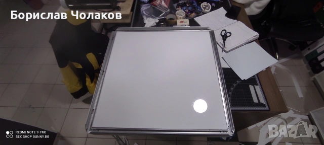 продава светеща кутия 70х70 см, снимка 2 - Друга електроника - 54045268