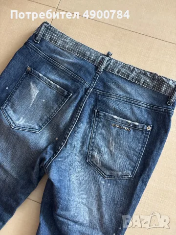 Оригинални дънки Dsquared2, снимка 5 - Дънки - 55448892