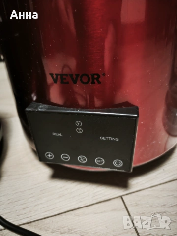 Дестилатор за вода, VEVOR, 4L, 750W, със стъклена кана нов, снимка 2 - Кани - 54478125