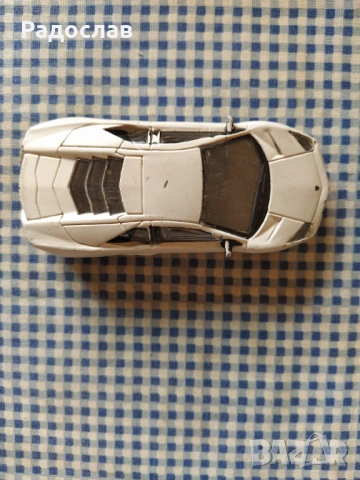 количка Burago Lamborghini , снимка 5 - Колекции - 54399592