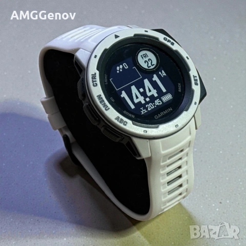 Като Нов Garmin Instinct 45mm GPS Watch Tundra