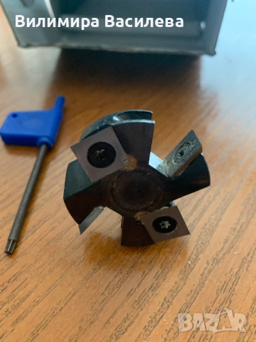 Подравняващи фрезери, снимка 2 - Други инструменти - 54056894