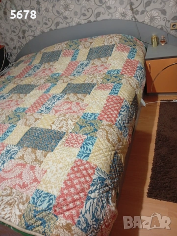 Спалня комплект с две нощни шкафчета и гардероб, снимка 3 - Спални и легла - 54073596