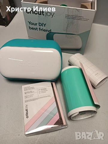 Режещ плотер Cricut Joy Нов с аксесоари, снимка 7 - Принтери, копири, скенери - 53985714