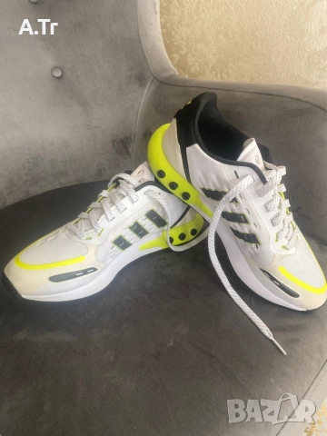 Маратонки мижки  42/5 Adidas , снимка 2 - Маратонки - 54989416