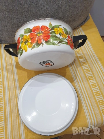 Старо производство емайлирана тенджера, снимка 8 - Съдове за готвене - 54138281