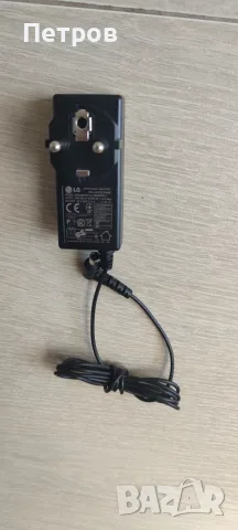 Зарядно LG 19V 1.3A, снимка 3 - Части и Платки - 54088384