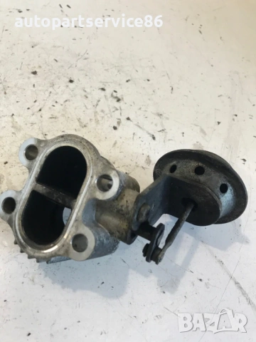 EGR клапан за Toyota Corolla Verso 2.2 D4D (2007), снимка 3 - Части - 54361579