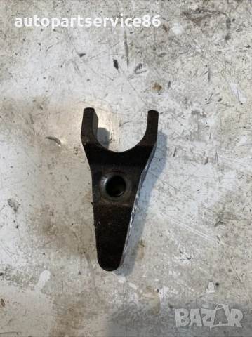 Държач за инжектор за Тип двигател 1Ad за Toyota Avensis 2.0 D4D 93Kw 126Hp (2011), снимка 2 - Части - 54203175