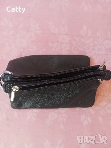 Дамска черна чанта, снимка 7 - Чанти - 54246858