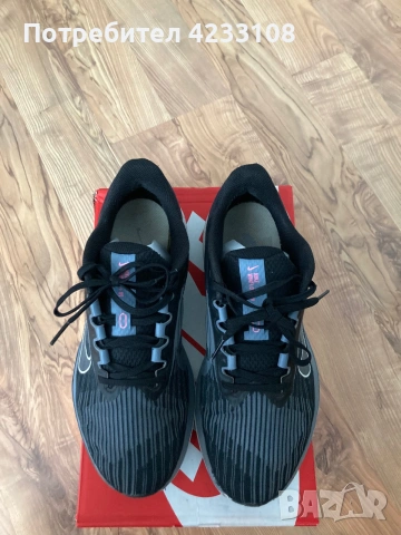 Маратонки Nike 41 номер, снимка 4 - Маратонки - 55012316