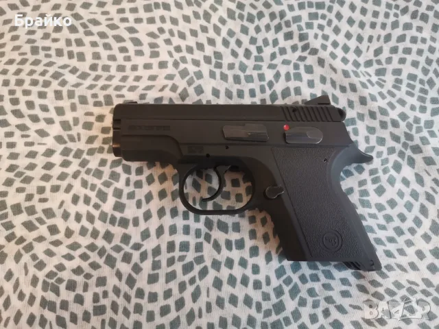 Пистолет CZ 2075 rami, снимка 2 - Бойно оръжие - 55306146