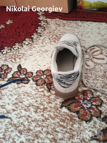 Продавам маратонки Адидас , снимка 8 - Маратонки - 54091498