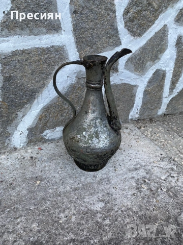 Меден ибрик (калайдисан), снимка 2 - Антикварни и старинни предмети - 55080603