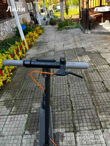 Електрическа тротинетка SEGWAY KICKSCOOTER E2 PLUS, снимка 3 - Велосипеди - 54333226