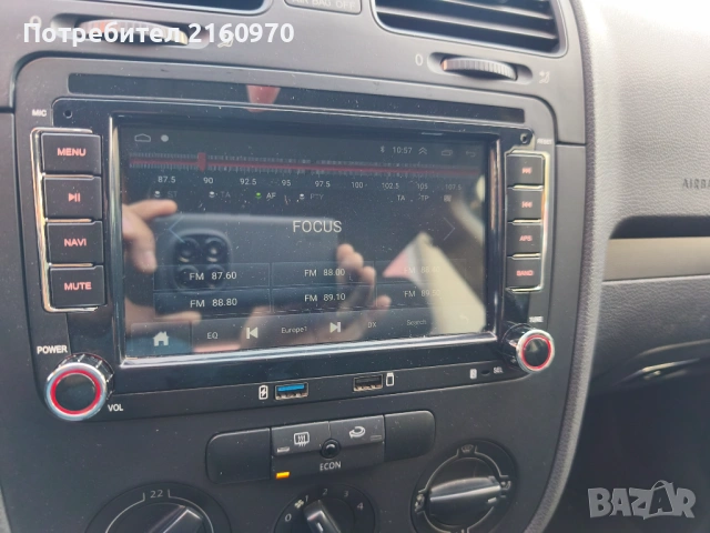 VW Golf 1.9 TDI Автомат 2004, снимка 7 - Автомобили и джипове - 54326573