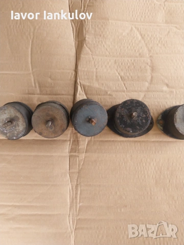 Тампони за двигател и скоростна кутия на Трабант 601, снимка 4 - Аксесоари и консумативи - 54020074