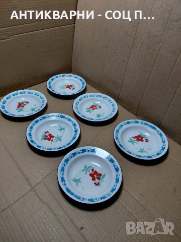 Комплект Стари Виетнамски Емалирани Чинии 1982г.  НОМЕР 131., снимка 6 - Антикварни и старинни предмети - 54083844