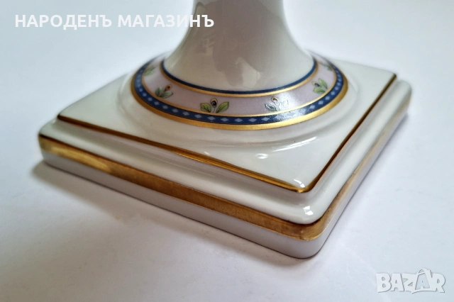 KAISER – Немски порцелан ваза с лебедови дръжки злато цветя ПЕРФЕКТНА, снимка 9 - Други ценни предмети - 54159092