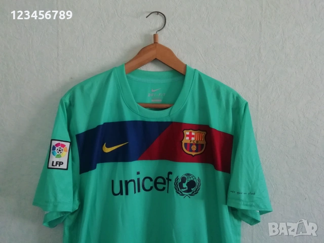 Barcelona Messi Nike 2010-2011 оригинална тениска фланелка Барселона Меси екип 2XL , снимка 4 - Тениски - 53922830