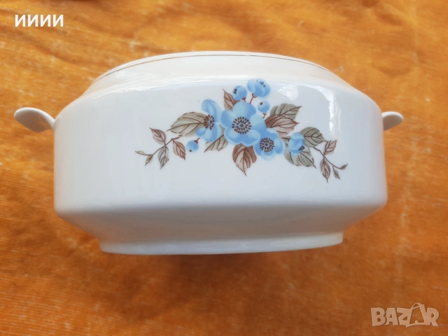 Порцеланов супник с капак , снимка 3 - Антикварни и старинни предмети - 54306063