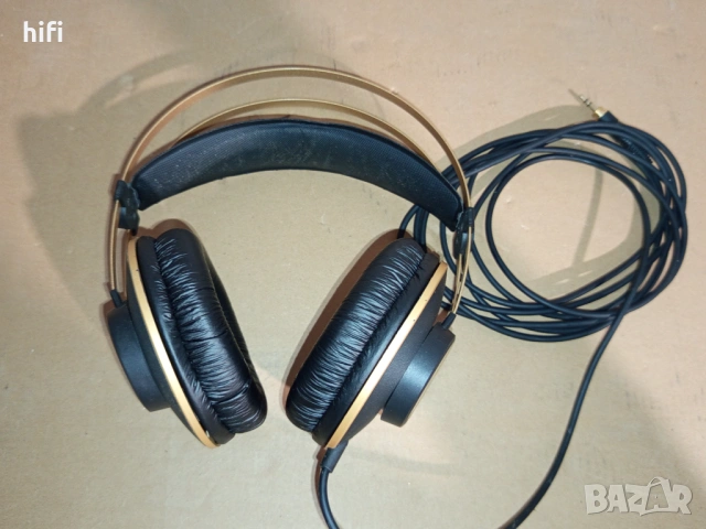  Слушалки AKG K-92
