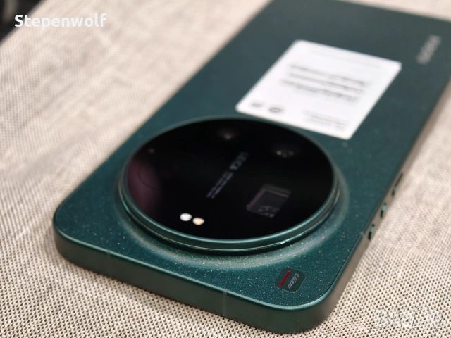 Нов Xiaomi 17 Ultra 16/512 зелен - 6.9", Leica 200mpx; 6800mAh 90w, снимка 4 - Xiaomi - 54944229