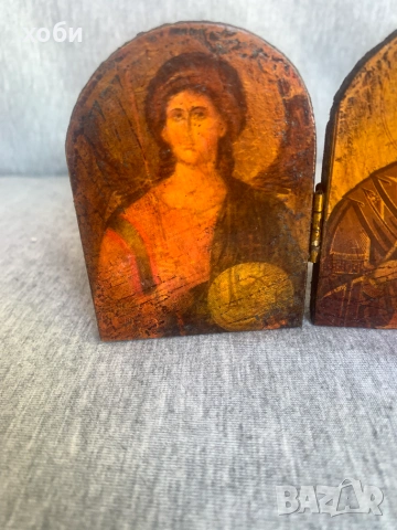 дървен триптих с икони,, снимка 4 - Антикварни и старинни предмети - 55080217