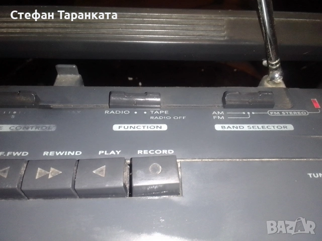 Радио касетофон работи си на радио , снимка 4 - Радиокасетофони, транзистори - 54725475