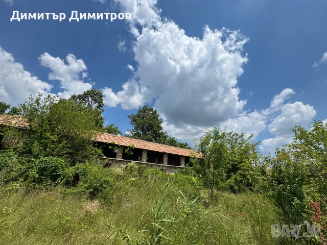 Дворно място с стопански сгради, снимка 9 - Парцели - 54987222