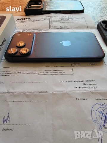 IPhone 17 Pro Max 256GB Батерия 100%, снимка 3 - Apple iPhone - 54728707
