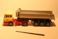 HERPA H0 1/87 DAF ГОНДОЛА РЕМАРКЕ САМОСВАЛ КАМИОН МОДЕЛ, снимка 1