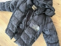 Яке The north face and Gucci  за момечя за 8-10 годишен в много добро състояние￼, снимка 2