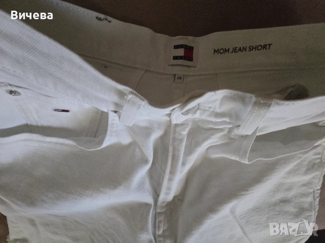 Къси бели дънки Tommy Hilfiger , снимка 6 - Къси панталони и бермуди - 54349767