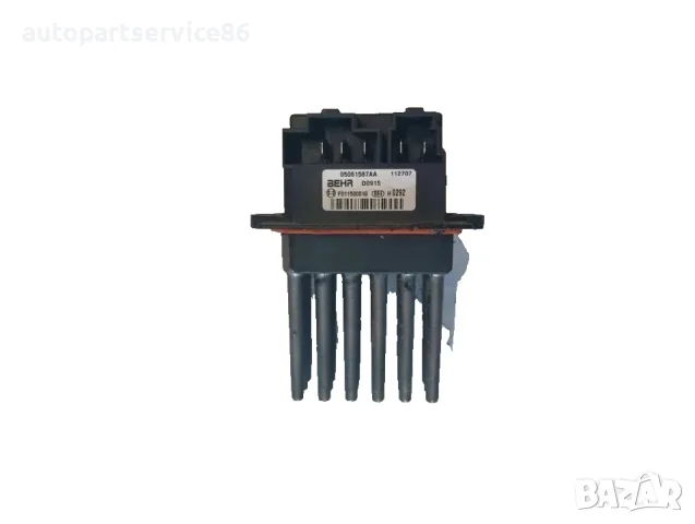 Реле на вентилатора / Модул за управление на HVAC за Chrysler 300C 3.0 CRD (2009) OEM 05061587AA, снимка 2 - Части - 55642446