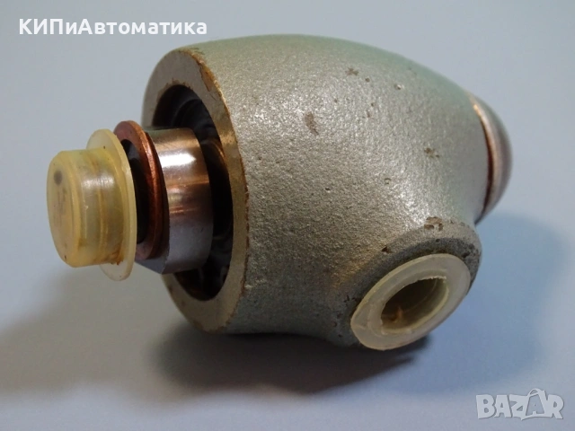 пневматичен съединител Festo G1/4 Rotary Union, снимка 3 - Резервни части за машини - 54425569
