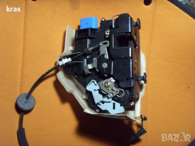 Преден мост от Голф 5 ТДИ 90 к.с. на части, снимка 16 - Части - 50121834